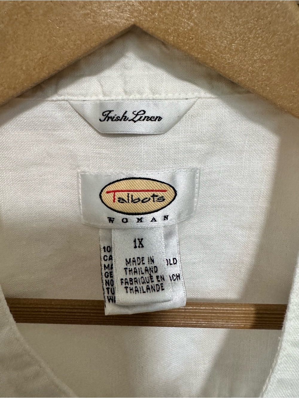 White linen blouse - Picture 2 of 3